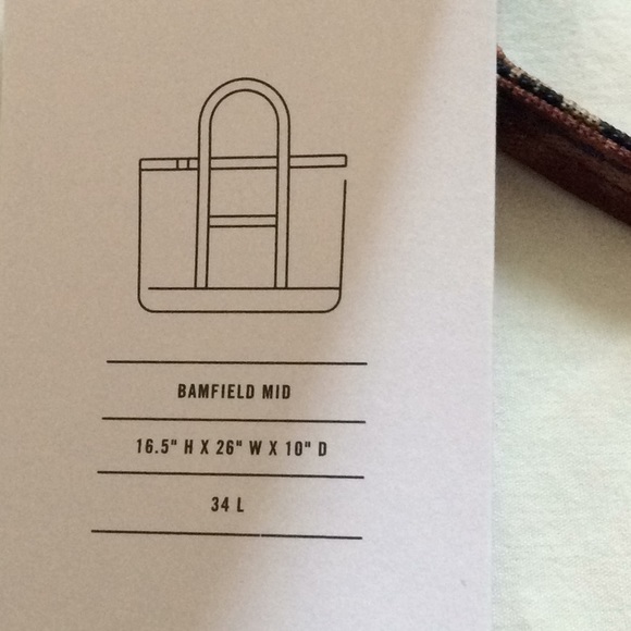 Herchel Tote Bamfield Mid - Picture 5 of 10